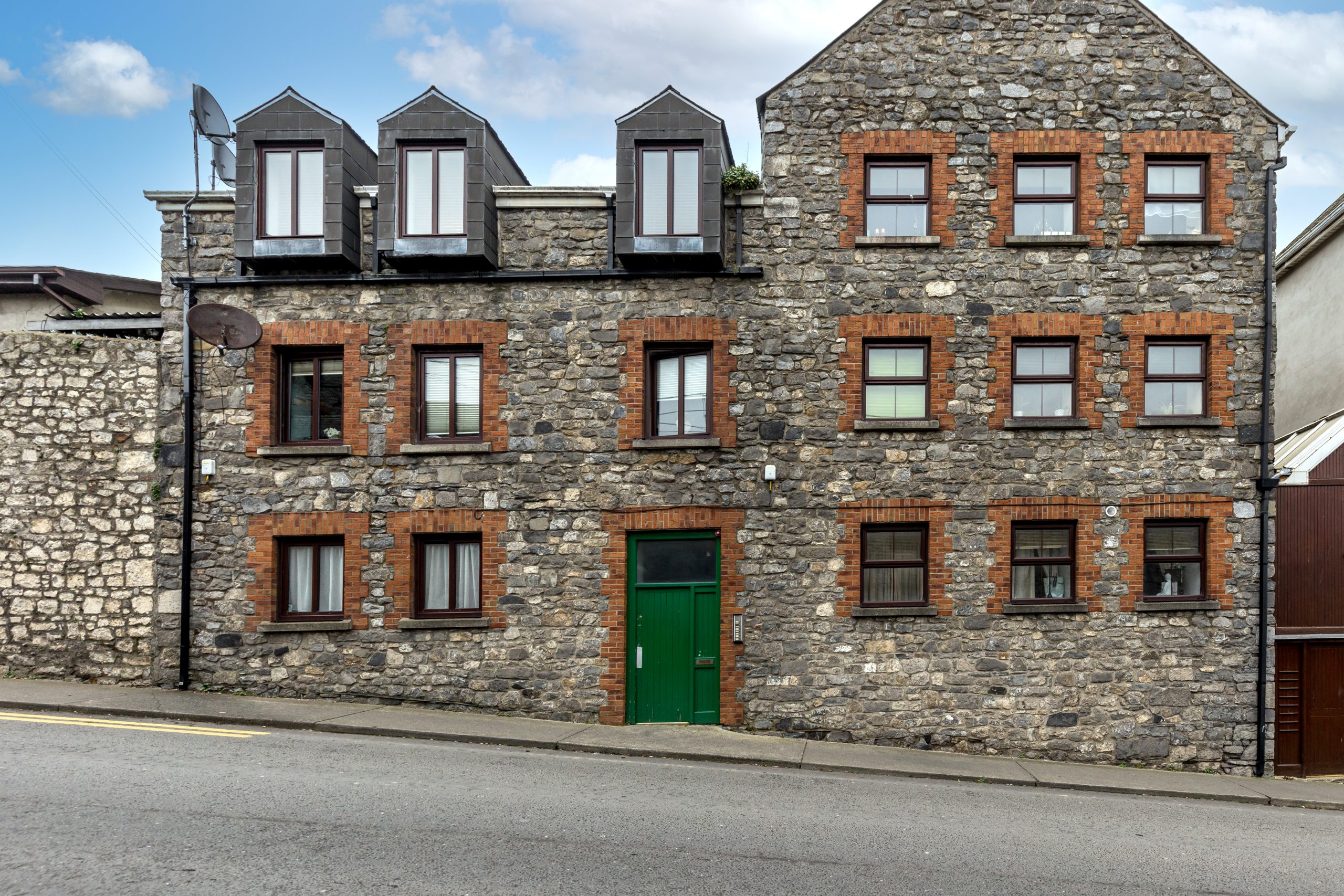 Apt 8 The Cornstore Constitution Hill Drogheda Co Louth